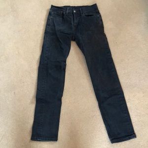 Men’s Levi’s 502 jeans